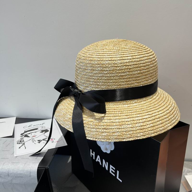 Chanel top hat dx166